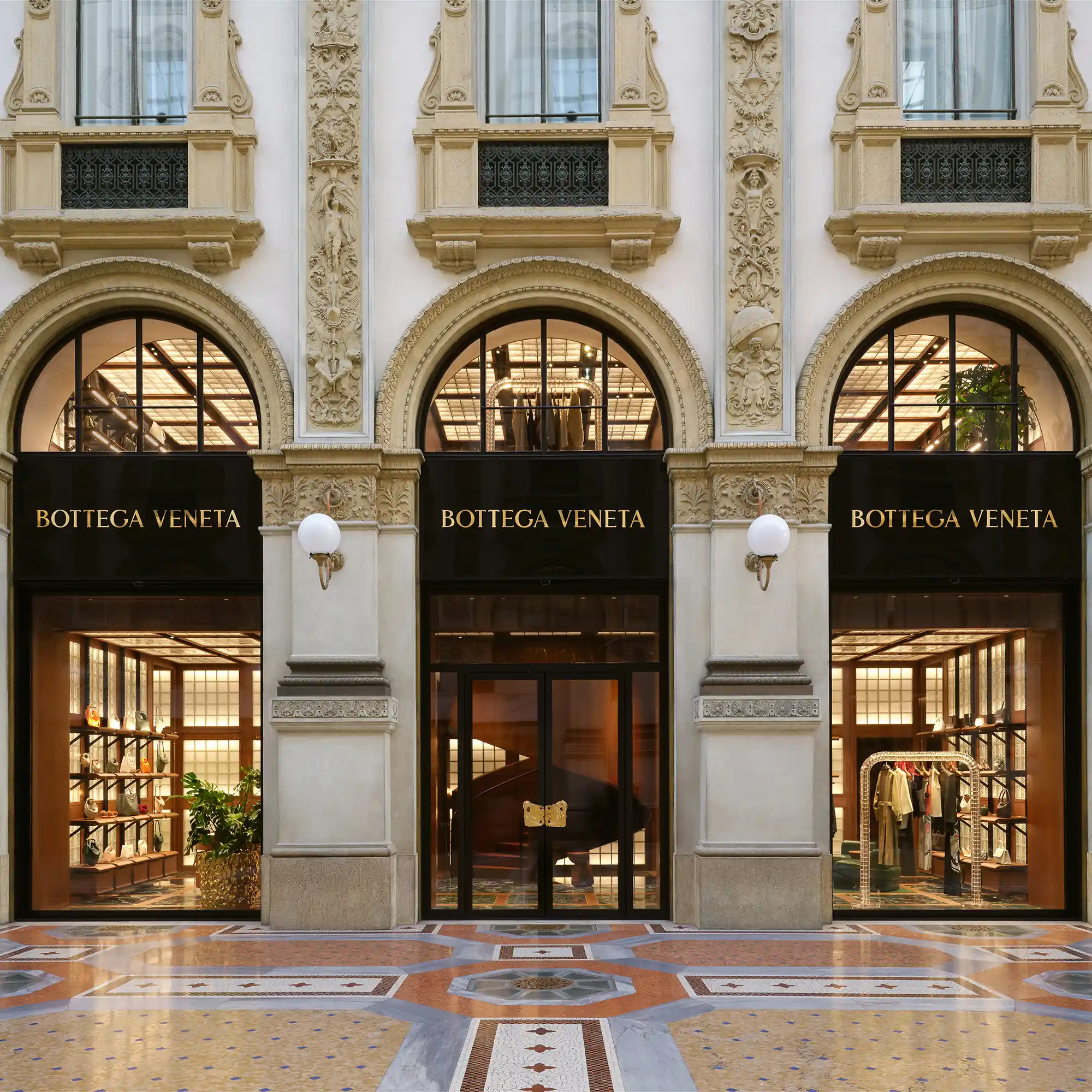 bottega-veneta-abre-loja-na-galleria-vittorio-emanuele-ii-de-mil-o